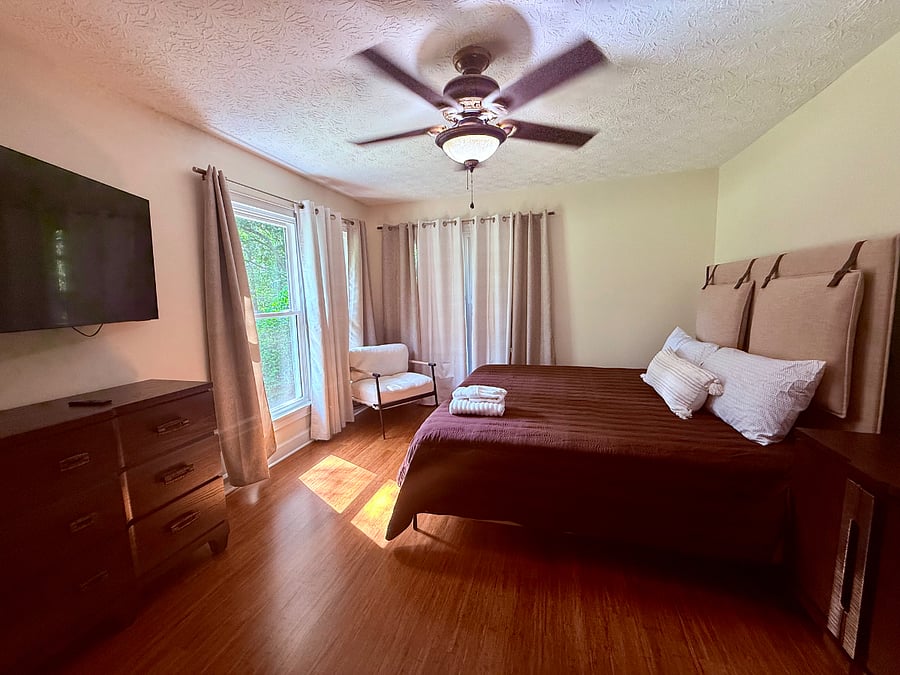 Furnished Finder property 800590_1 photo 5