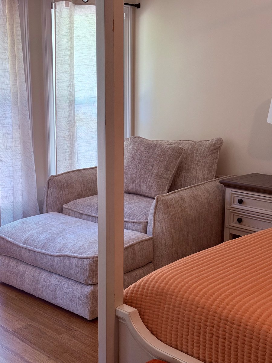 Furnished Finder property 800590_1 photo 14