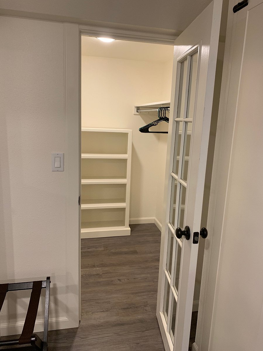 Furnished Finder property 800625_1 photo 27