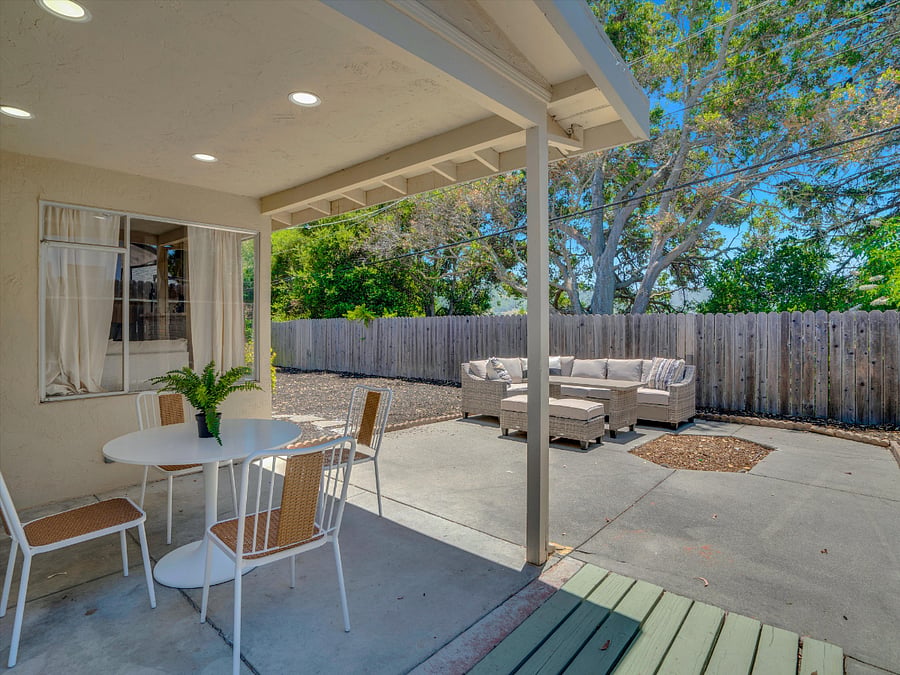 Furnished Finder property 800646_1 photo 26