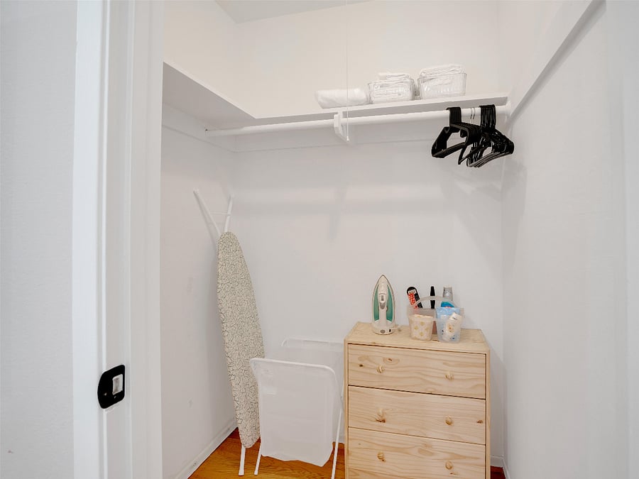 Furnished Finder property 800646_1 photo 25