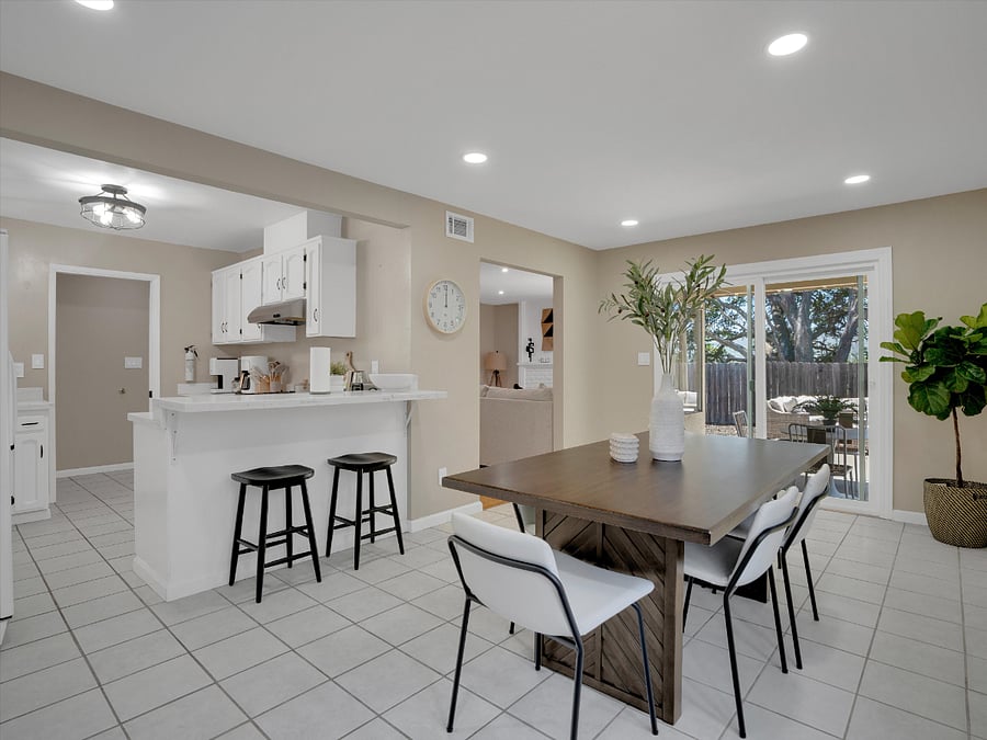 Furnished Finder property 800646_1 photo 11