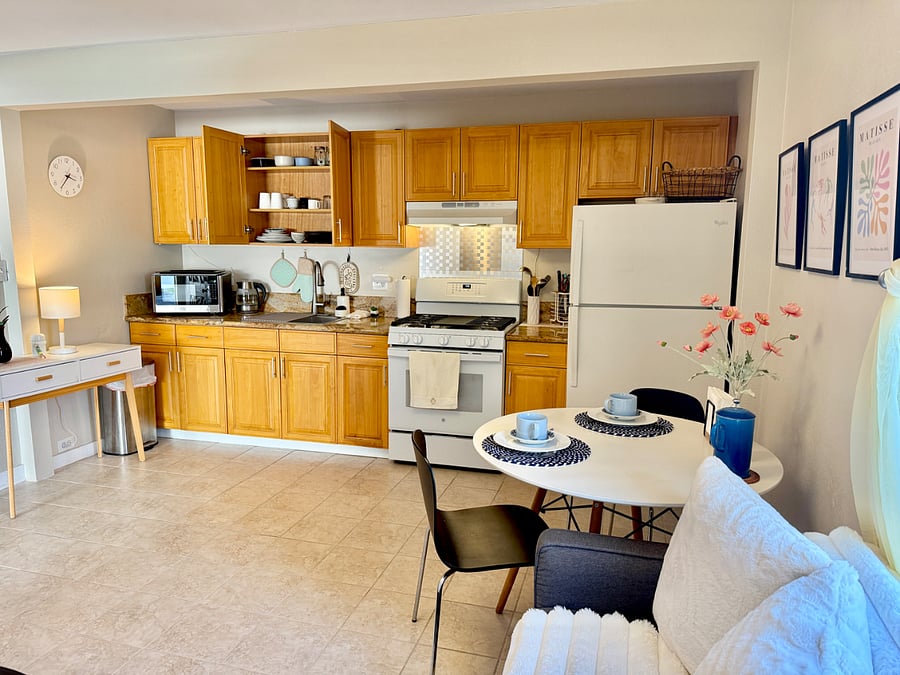 Furnished Finder property 800648_1 photo 17