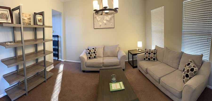 Furnished Finder property 800682_1 photo 3