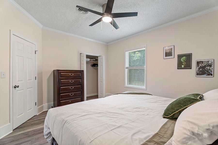 Furnished Finder property 800708_2 photo 11