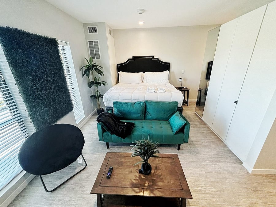 Furnished Finder property 800710_1 photo 9