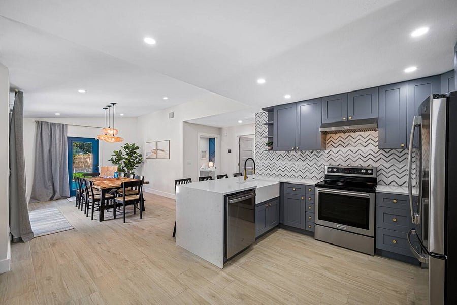 Furnished Finder property 800779_1 photo 17
