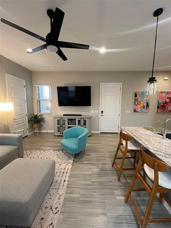 Furnished Finder property 800801_1 photo 2