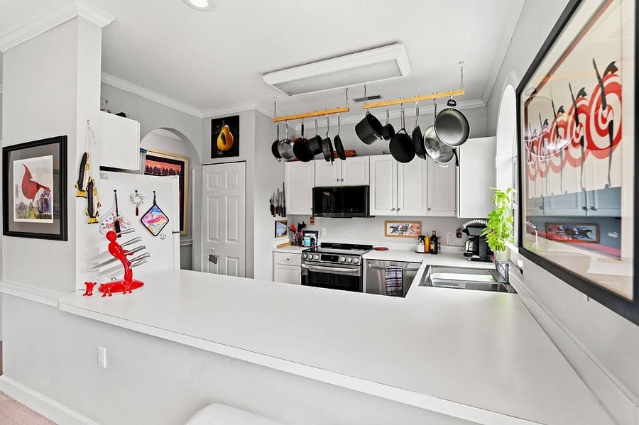 Furnished Finder property 800808_1 photo 16