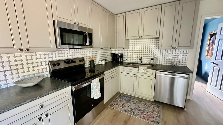 Furnished Finder property 800836_1 photo 4