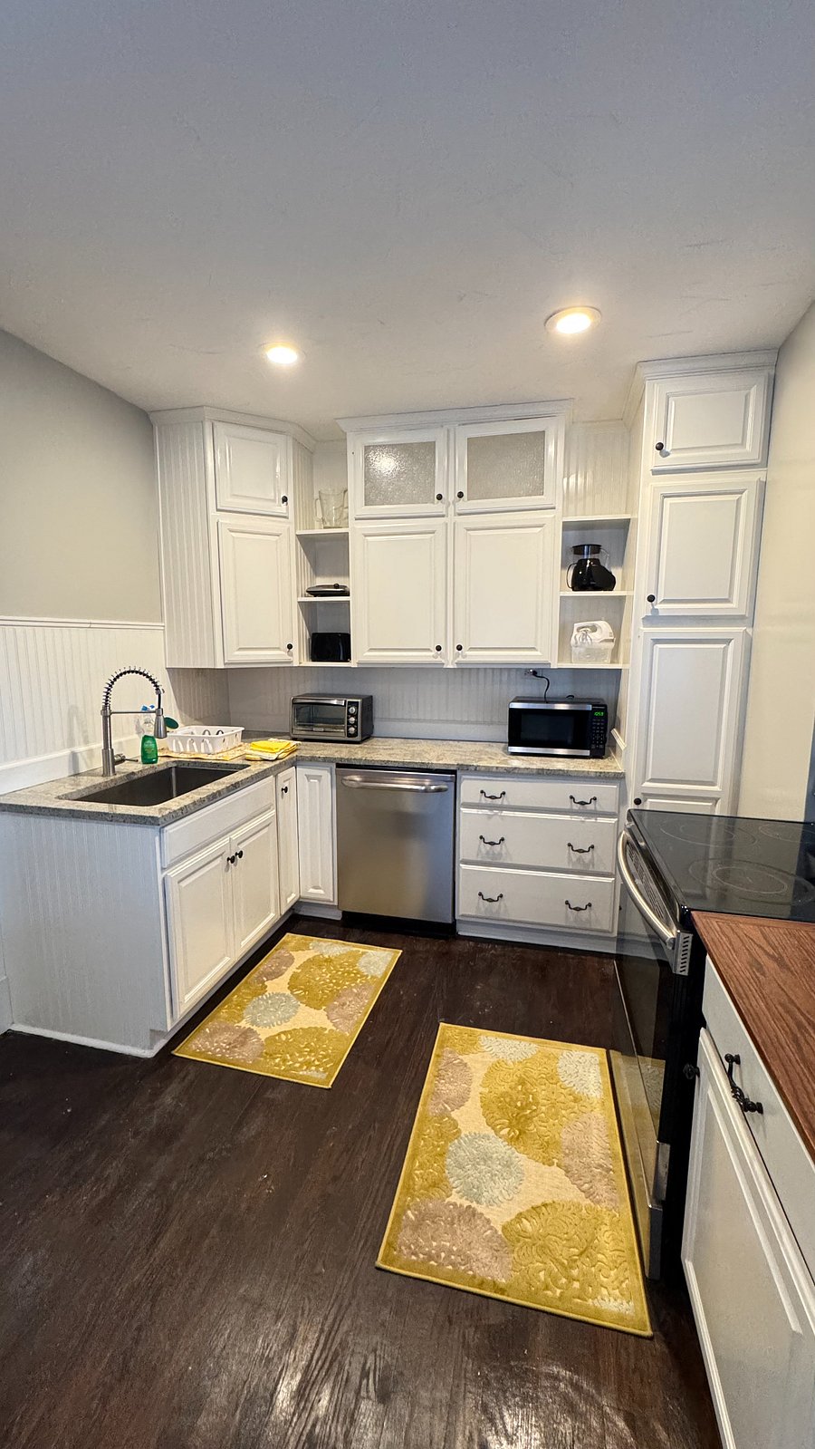 Furnished Finder property 800839_1 photo 12