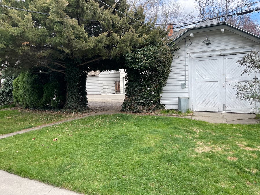 parking and storage garage
