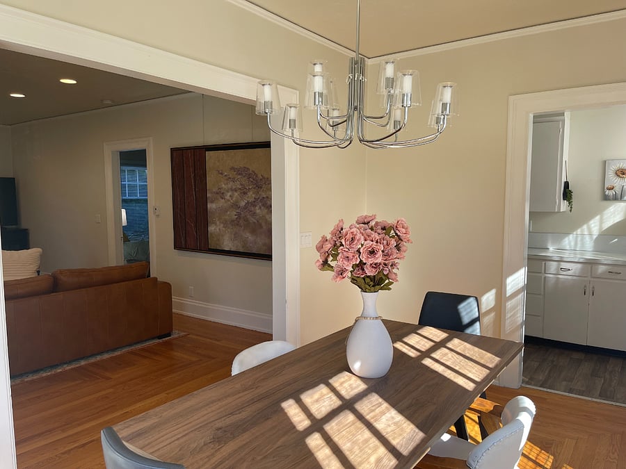 Separate dining room