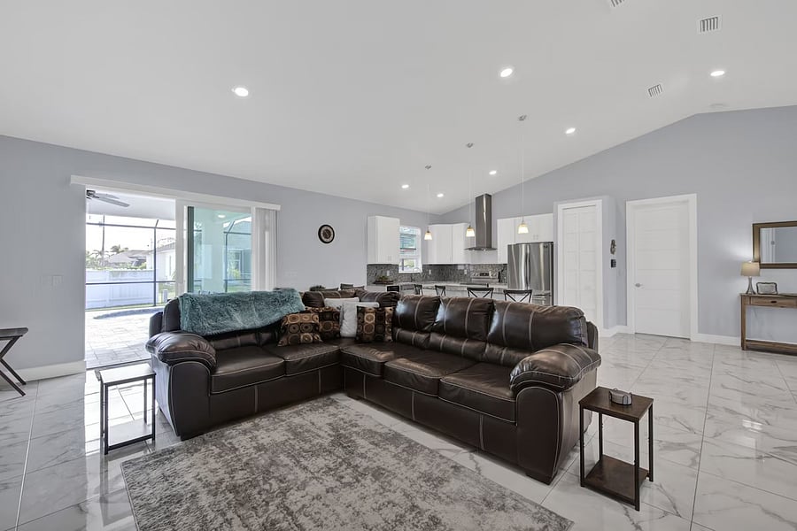 Furnished Finder property 800872_1 photo 13