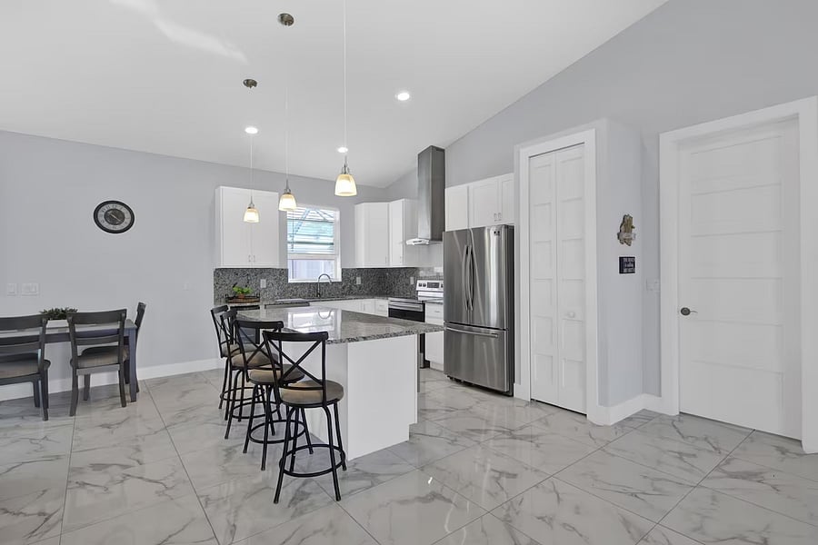 Furnished Finder property 800872_1 photo 19