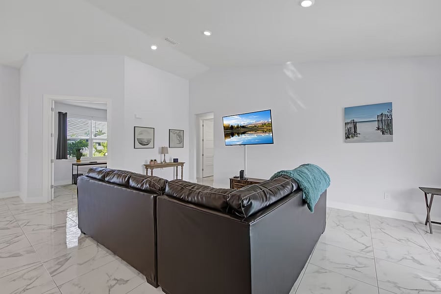Furnished Finder property 800872_1 photo 20