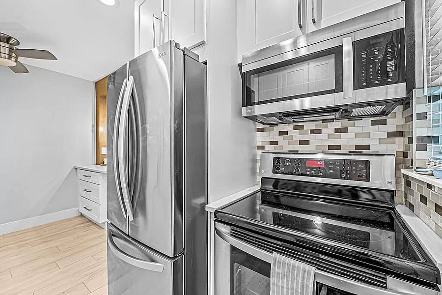 Furnished Finder property 800890_1 photo 10