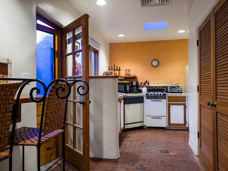 Furnished Finder property 800904_1 photo 15