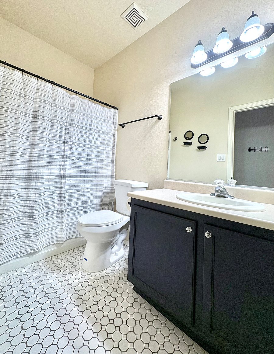 Furnished Finder property 800910_1 photo 3