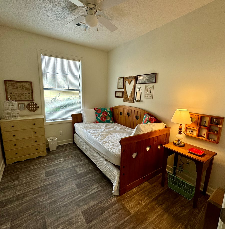 Furnished Finder property 800948_1 photo 2