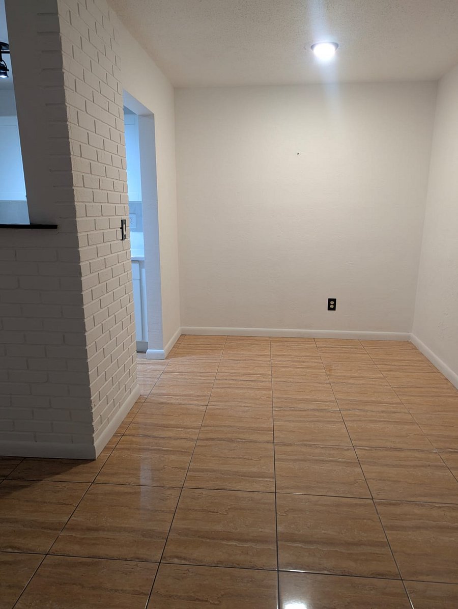 Furnished Finder property 800949_1 photo 12