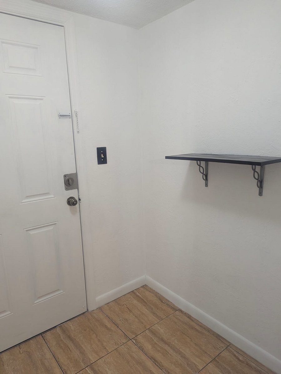 Furnished Finder property 800949_1 photo 14