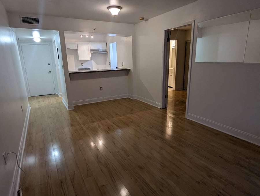 Furnished Finder property 800949_1 photo 4