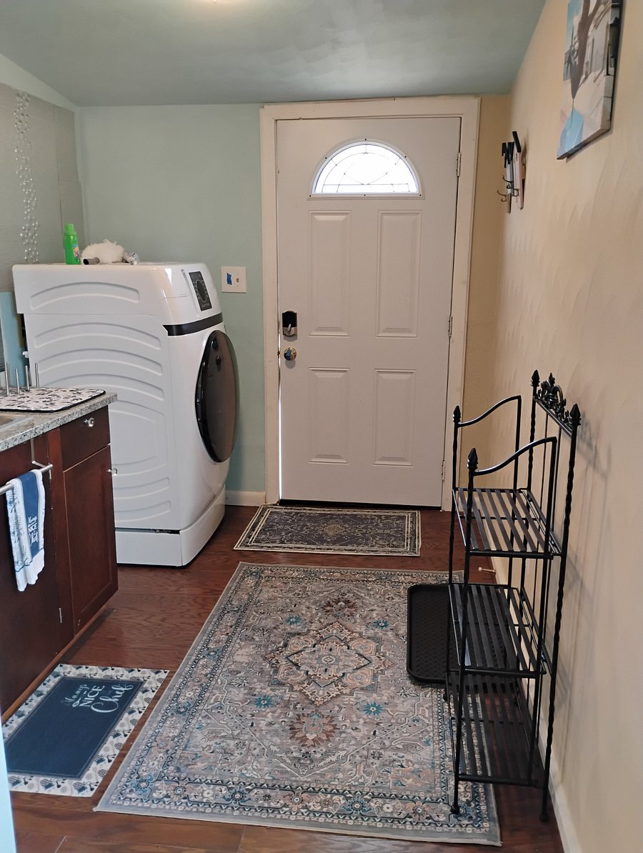 Furnished Finder property 800963_1 photo 4