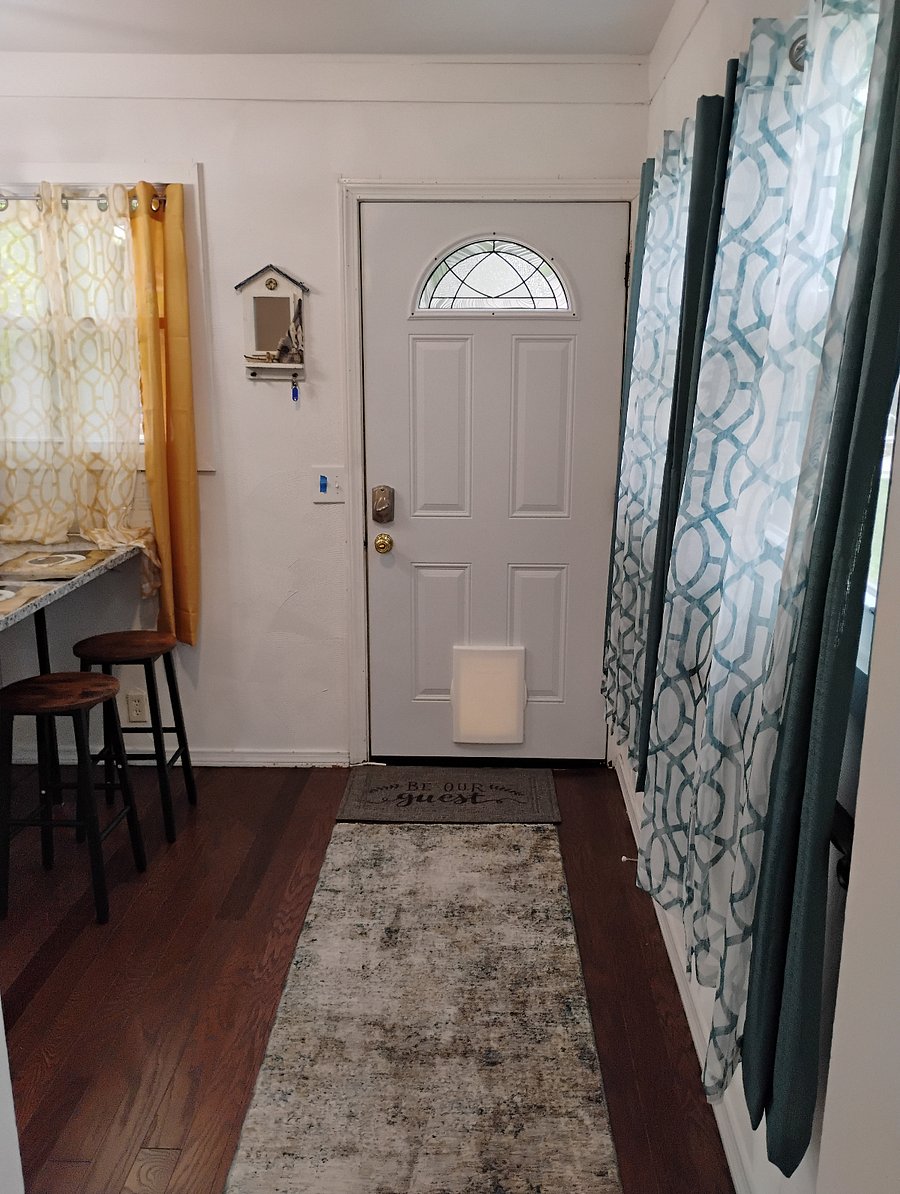 Furnished Finder property 800963_2 photo 32