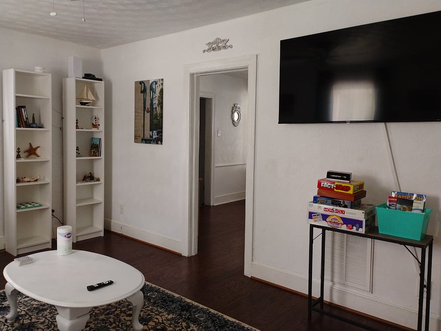 Furnished Finder property 800963_2 photo 7