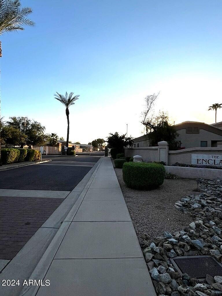 Furnished Finder property 801008_1 photo 13