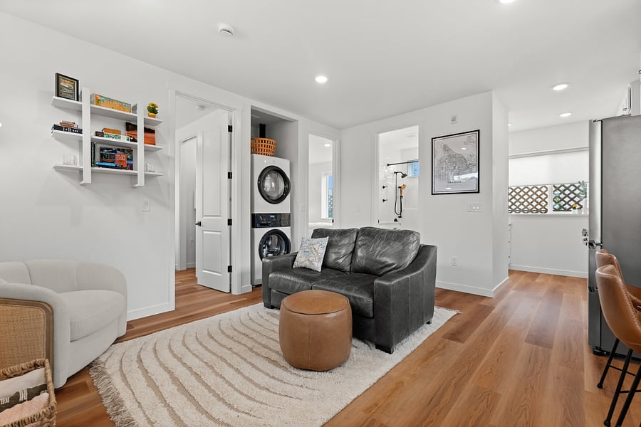 Furnished Finder property 801010_1 photo 7