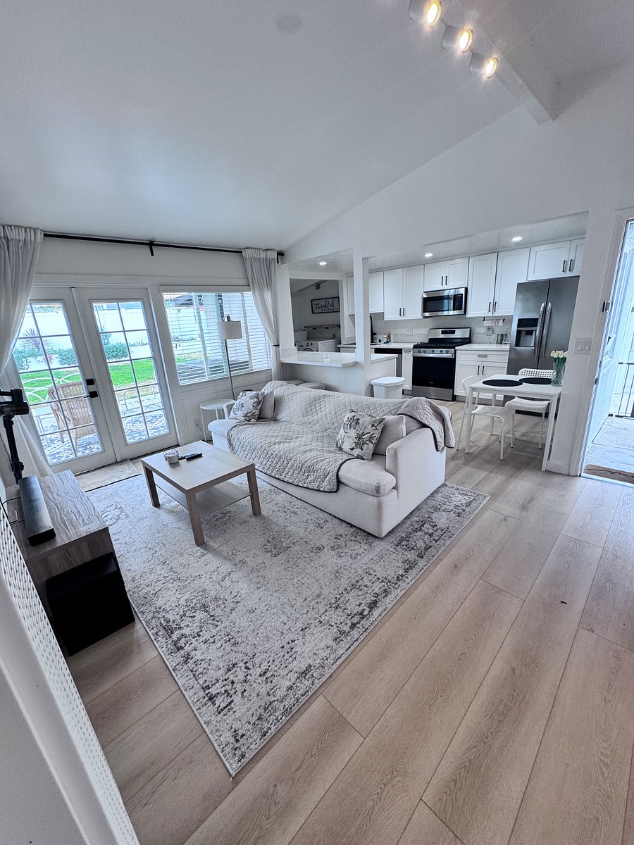 Furnished Finder property 801026_1 photo 25