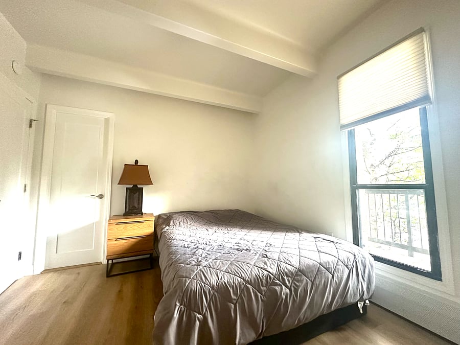 Furnished Finder property 801104_1 photo 8