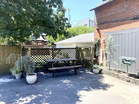 Furnished Finder property 801171_1 photo 3