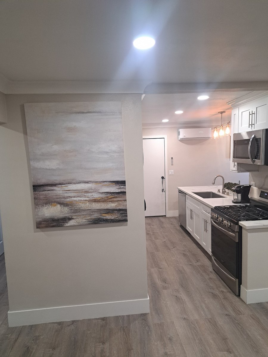 Kitchen area entrance to living room
