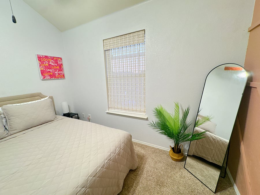 Furnished Finder property 801225_1 photo 23