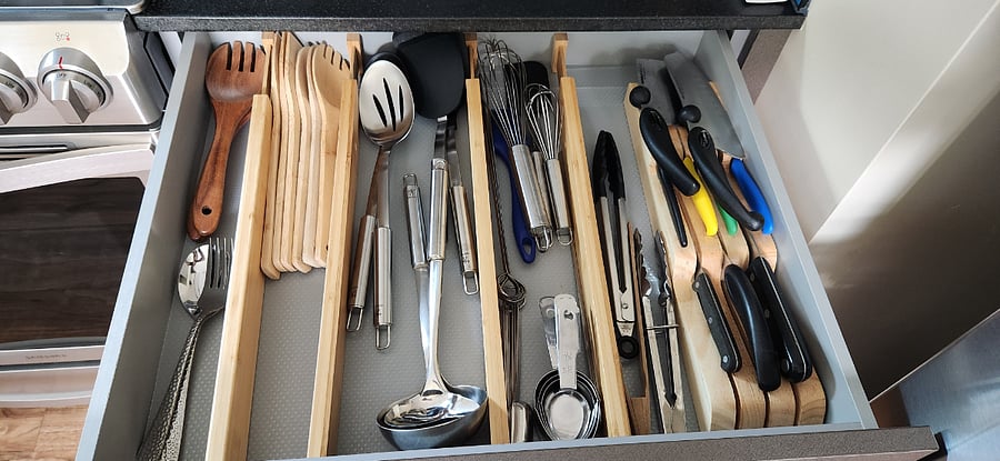 Ready to cook? Cooking utensils abound.
