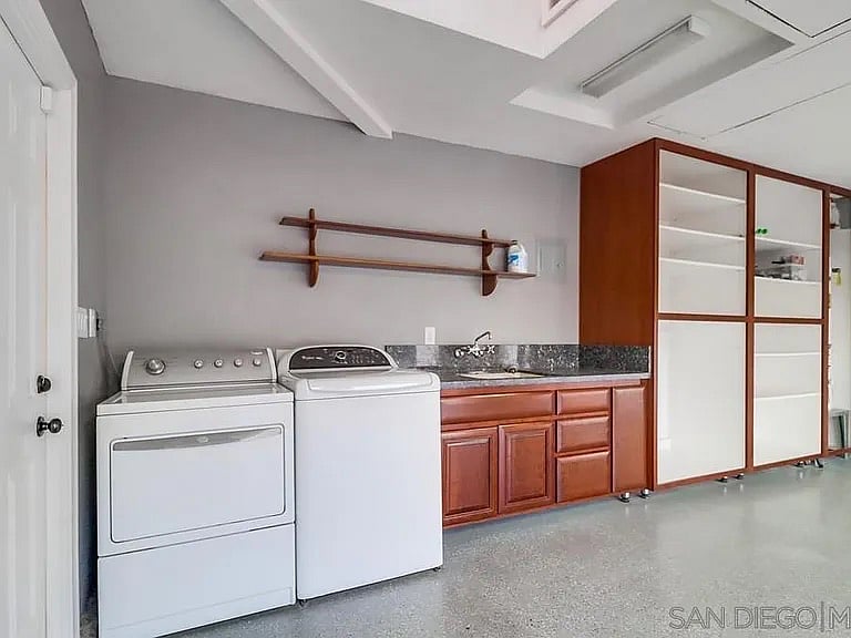 Furnished Finder property 801244_1 photo 29