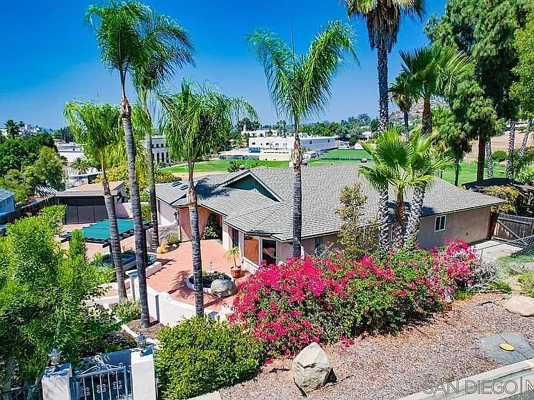 Furnished Finder property 801244_1 photo 37