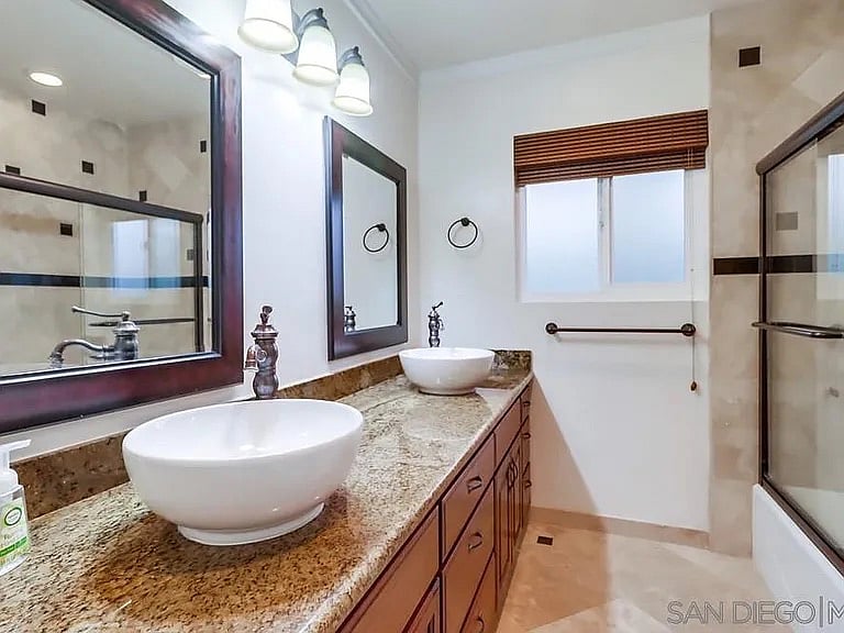 Furnished Finder property 801244_1 photo 43