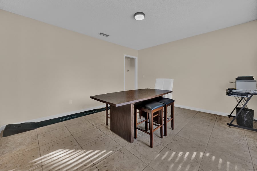 Furnished Finder property 801254_1 photo 15