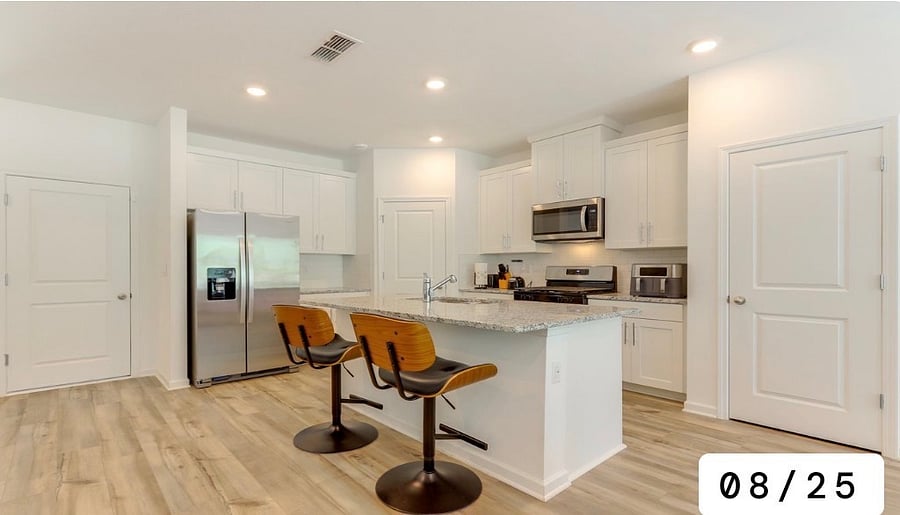 Furnished Finder property 801256_1 photo 5
