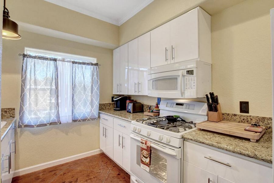 Furnished Finder property 801305_1 photo 4