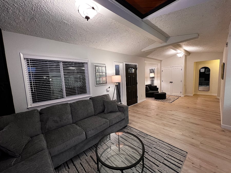 Furnished Finder property 801394_1 photo 3