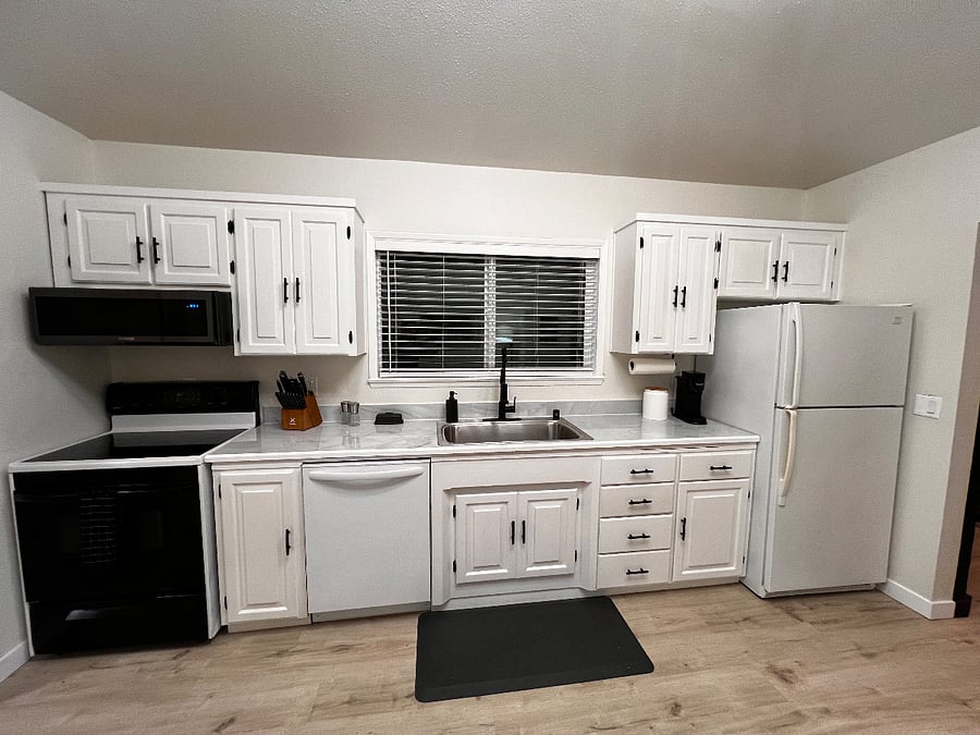 Furnished Finder property 801394_1 photo 17
