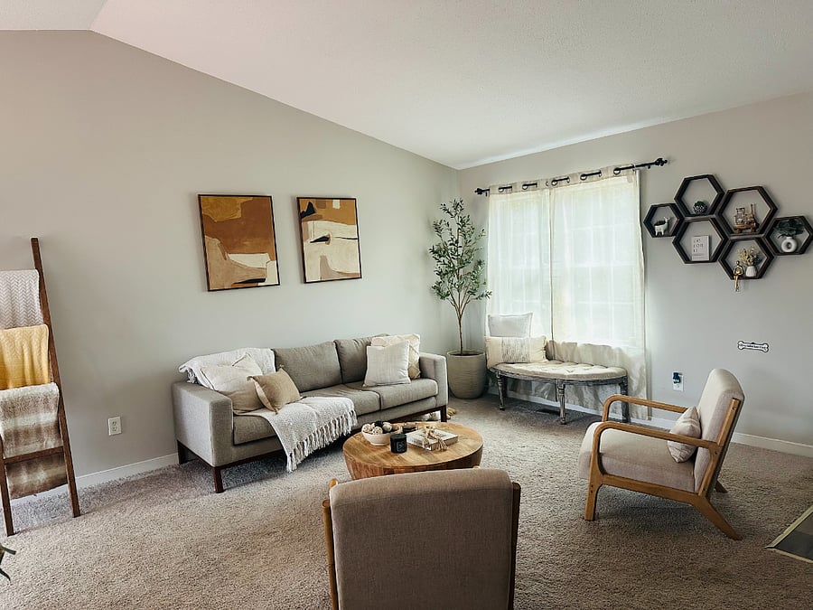 Furnished Finder property 801462_1 photo 16