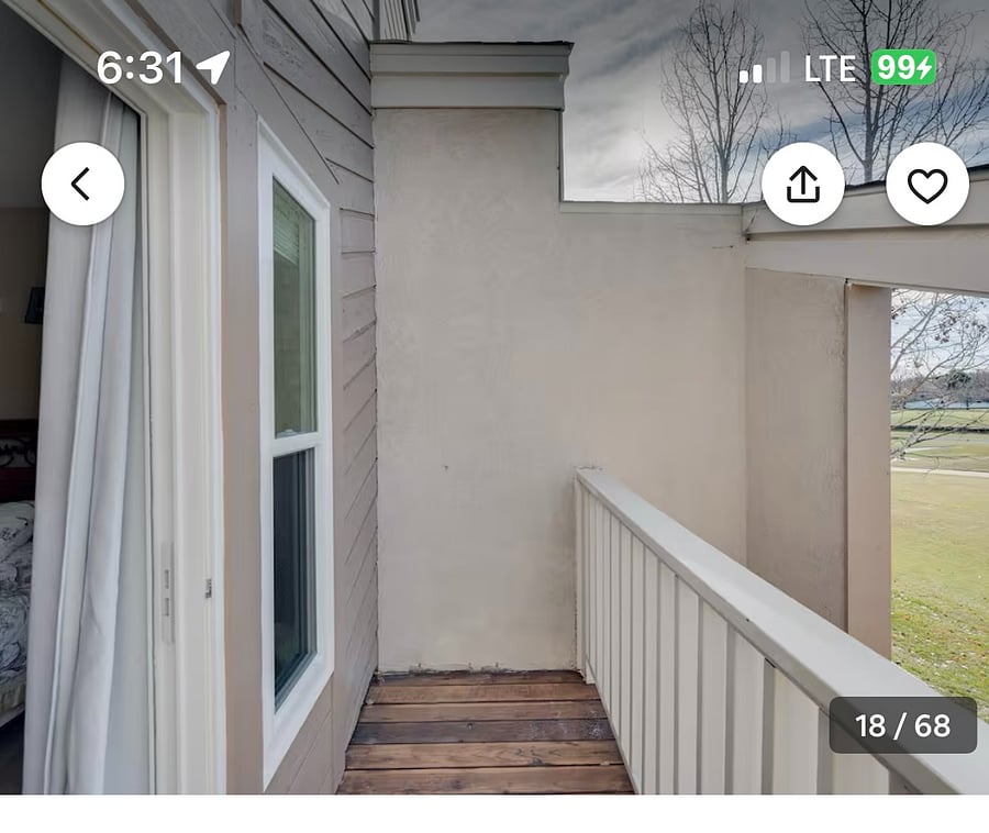 Master suite upper patio