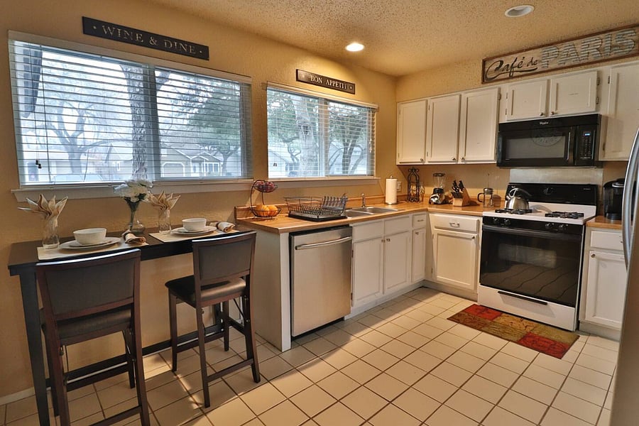 Furnished Finder property 801501_3 photo 9
