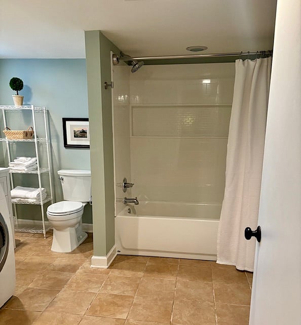 Shower with tub